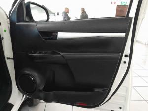 Toyota Hilux 2.4 GD-6 Raider X 4X4D/C - Image 14