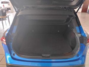 Nissan Qashqai 1.3T Acenta Xtronic - Image 10