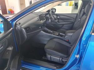 Nissan Qashqai 1.3T Acenta Xtronic - Image 12