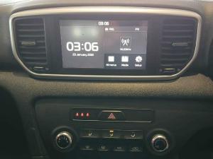 Kia Sportage 2.0 Ignite + automatic - Image 17