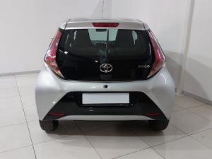 Toyota Aygo 1.0 - Image 4