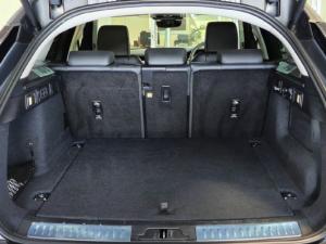 Land Rover Range Rover Velar D300 Dynamic HSE - Image 8