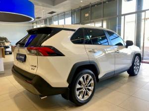 Toyota RAV4 2.0 VX - Image 2