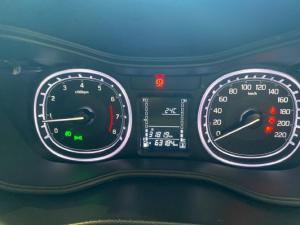 Suzuki Vitara Brezza 1.5 GLX - Image 11
