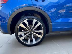 Volkswagen T-Roc 2.0TSI 140kW 4Motion R-Line - Image 10