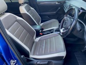 Volkswagen T-Roc 2.0TSI 140kW 4Motion R-Line - Image 7