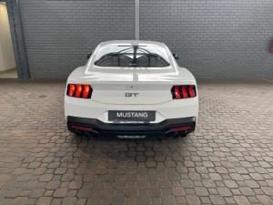 Ford Mustang 5.0 GT fastback - Image 5
