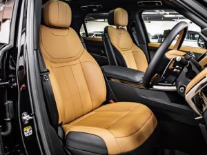 Land Rover Range Rover Sport D350 Dynamic SE - Image 12