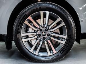 Land Rover Range Rover P530 HSE - Image 4