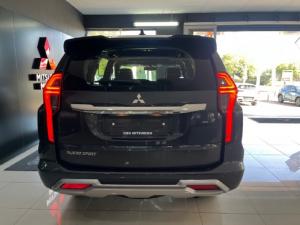 Mitsubishi Pajero Sport 2.4DI-D 4x4 Exceed - Image 4
