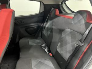 Renault Kwid 1.0 Zen auto - Image 6