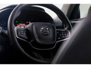 Volvo XC40 B5 AWD Plus Bright - Image 17