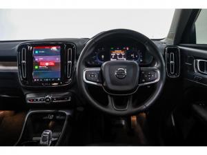 Volvo XC40 B5 AWD Plus Bright - Image 18