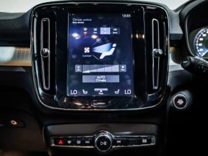 Volvo XC40 T5 AWD Momentum - Image 12