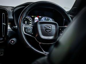 Volvo XC40 T5 AWD Momentum - Image 13