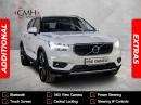 Thumbnail Volvo XC40 T5 AWD Momentum