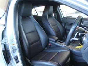 Mercedes-Benz GLA GLA200 auto - Image 16