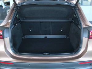 Mercedes-Benz GLA GLA200d Progressive - Image 10