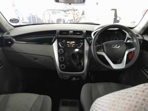 Mahindra KUV 100 1.2TD K8 - Image 7