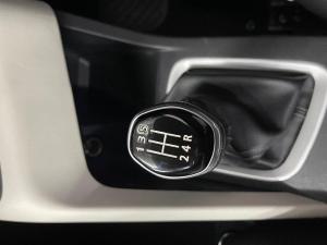 Nissan Magnite 1.0 Turbo Visia manual - Image 16