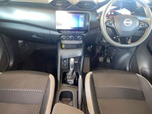 Nissan Magnite 1.0 Turbo Acenta Kuro auto - Image 11