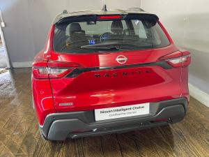 Nissan Magnite 1.0 Turbo Acenta Kuro manual - Image 9