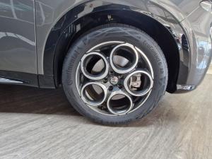 Alfa Romeo Tonale 1.5T Hybrid Ti - Image 11