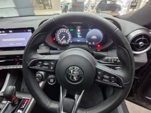 Alfa Romeo Tonale 1.5T Hybrid Ti - Image 17