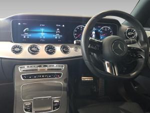 Mercedes-Benz E-Class E300 coupe AMG Line - Image 11