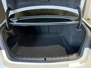 BMW 3 Series 318i M Sport - Image 11