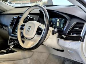 Volvo XC90 D5 AWD Inscription - Image 17