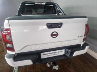 Nissan Navara 2.5DDTi double cab Pro-4X 4x4