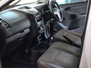 Isuzu KB 250D-Teq Fleetside - Image 18