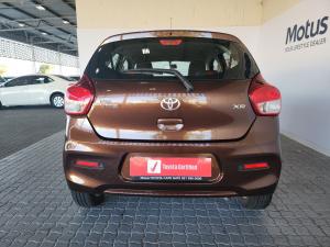 Toyota Vitz 1.0 XR manual - Image 11