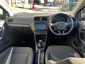 Volkswagen Polo Vivo hatch 1.4 - Image 9