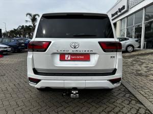 Toyota Land Cruiser 300 3.3D ZX - Image 5