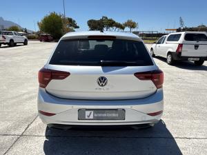 Volkswagen Polo hatch 1.0TSI Life auto - Image 9