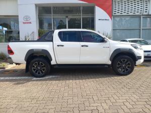 Toyota Hilux 2.8GD-6 double cab 4x4 Legend RS manual - Image 3