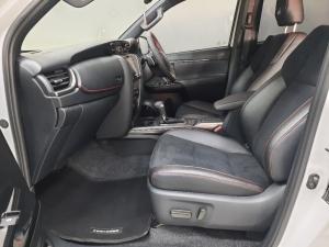 Toyota Fortuner 2.8GD-6 4X4 GR-S automatic - Image 6