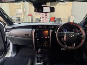 Toyota Fortuner 2.8GD-6 4X4 GR-S automatic - Image 7