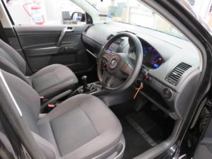 Volkswagen Polo Vivo 1.4 Trendline 5-Door - Image 9