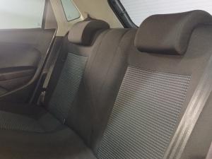 Volkswagen Polo Vivo 1.4 Comfortline - Image 16