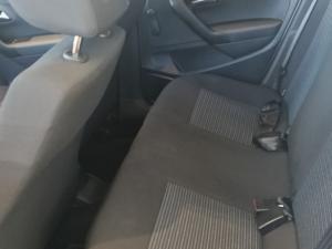 Volkswagen Polo Vivo 1.6 Comfortline TIP - Image 10