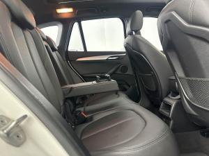 BMW X1 sDRIVE20d automatic - Image 19