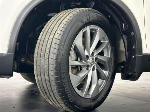 Nissan X Trail 2.5 Acenta Plus 4X4 CVT 7S - Image 16