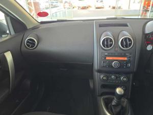 Nissan Qashqai 2.0 Acenta - Image 15