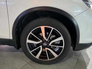 Nissan X Trail 2.5 Tekna 4X4 CVT 7S - Image 17
