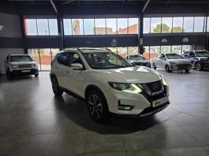 Nissan X Trail 2.5 Tekna 4X4 CVT 7S - Image 3