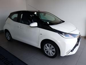 Toyota Aygo 1.0 X-Play - Image 2