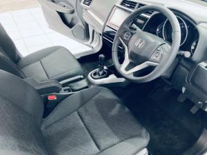 Honda WR-V 1.2 Elegance - Image 11